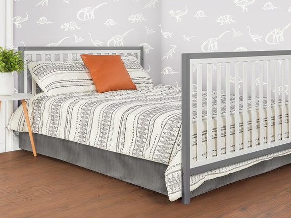 658-SGYW Arlo Full Size Bed with Footboard Room Shot