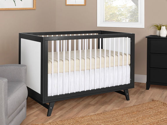 715-BW Carter 5 in 1 Full Size Convertible Crib Room Shot 02A