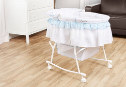 442-B Lacy Portable 2 in 1 Bassinet and Cradle Room Shot 04