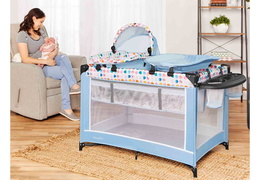 4439-SPG Lilly Deluxe Playard with Full Bassinet Room Shot 01