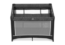 4439-BW Lilly Deluxe Playard with Full Bassinet Silo 13