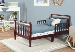 642-E Classic Sleigh Toddler Bed Room Shot (1)
