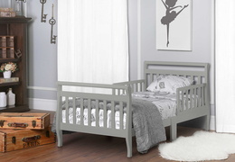 642-CG Classic Sleigh Toddler Bed Room Shot (3)