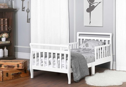 642-W Classic Sleigh Toddler Bed Room Shot (3)