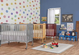 672 Folding Full Size Convenience Crib Playroom Room Shot
