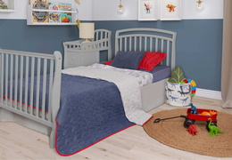630-PG Casco Mini Crib and Dressing Table Room Shot (6)