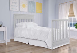 636-PG Harbor Convertible Mini Crib Room Shot (5)
